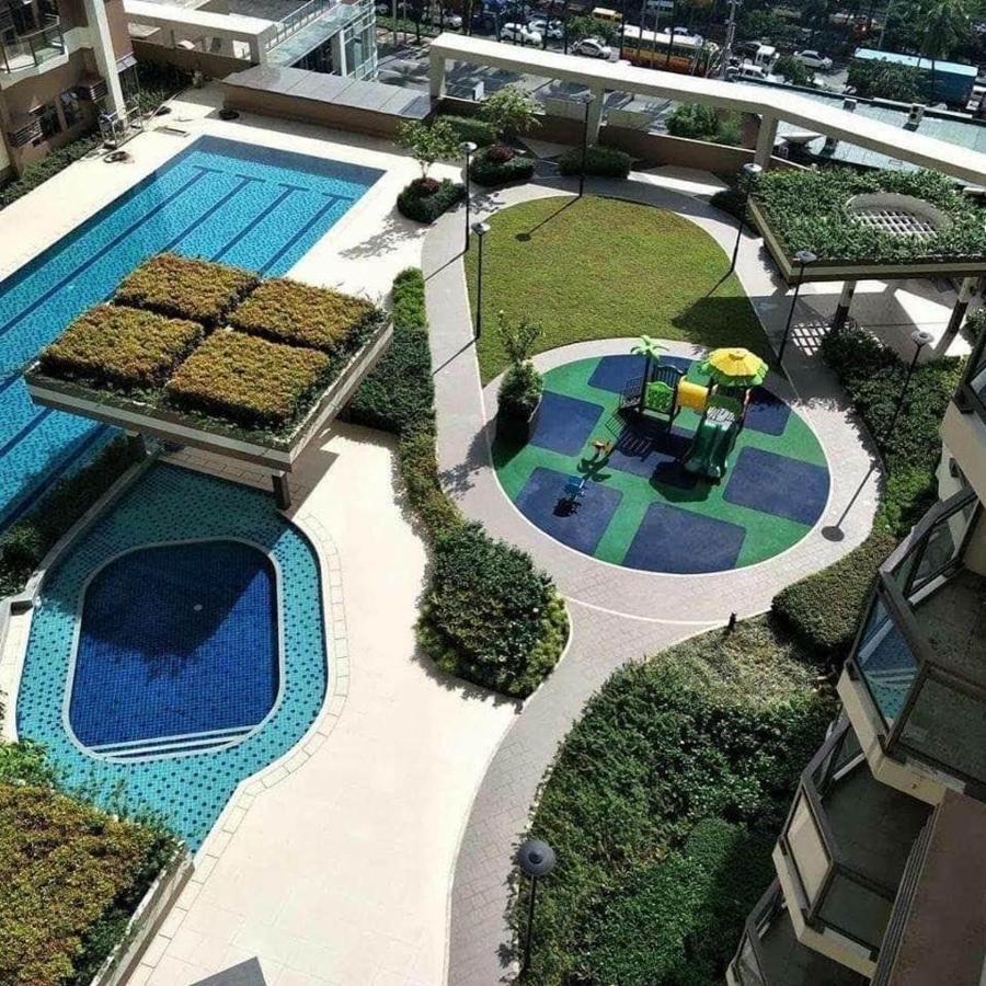 The Radiance Manila Bay Aparthotel Пасай Екстериор снимка